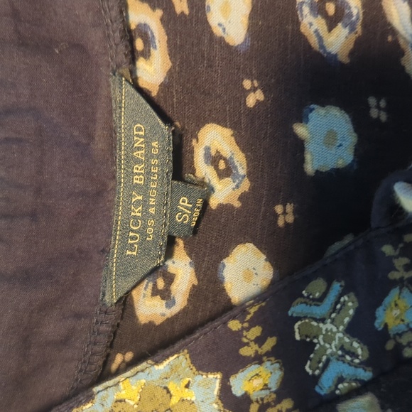 3 Vintage Lucky Brand Tanks - Picture 3 of 15